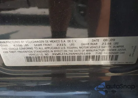 2010 Volkswagen Jetta Wolfsburg Edition z USA, uszkodzony, nr VIN 3VWRJ7AJ9AM025169